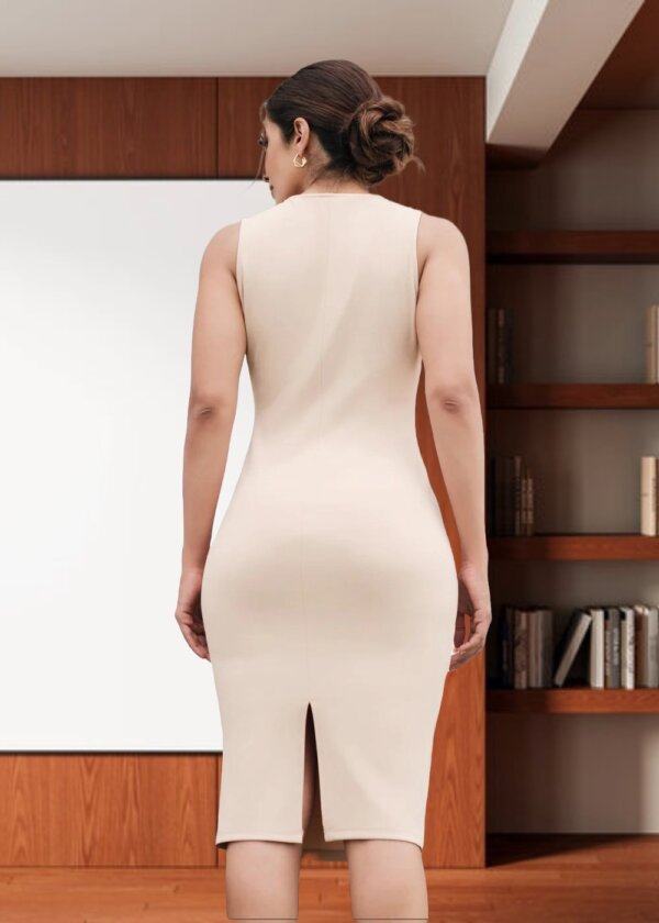 Shoulder Detailed Midi Dress - Image 2