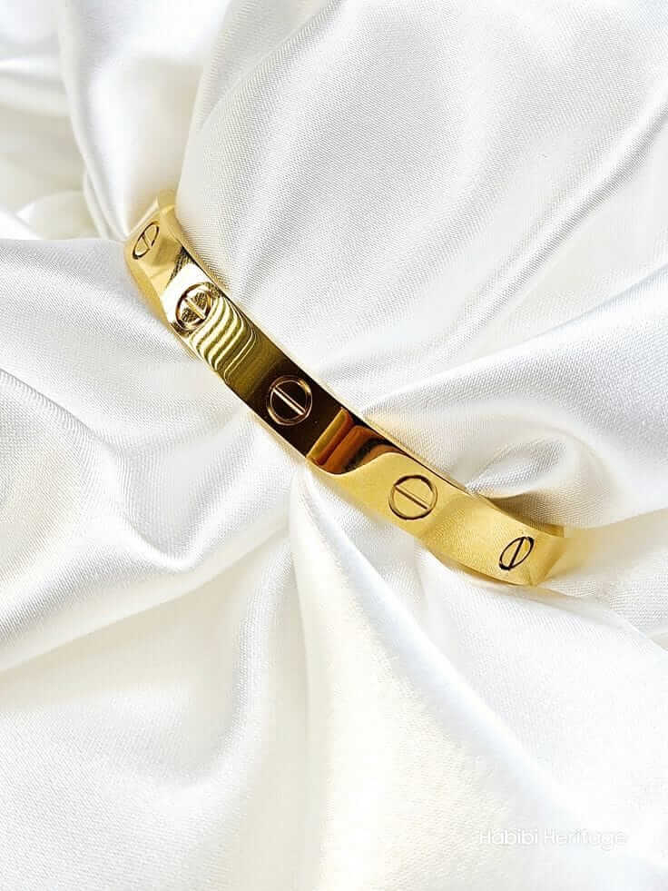 Cartier Love Bracelet 24k Gold Plated, Non Fade, No Damage 100% Guarantee - Image 2